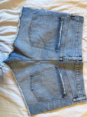 Madewell relaxed denim shorts size 31